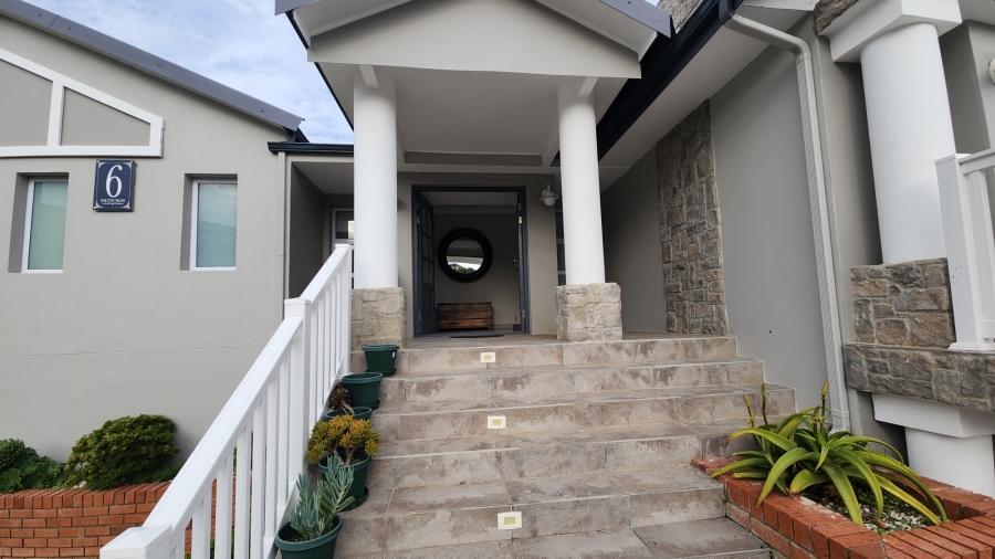 3 Bedroom Property for Sale in Monte Christo Western Cape